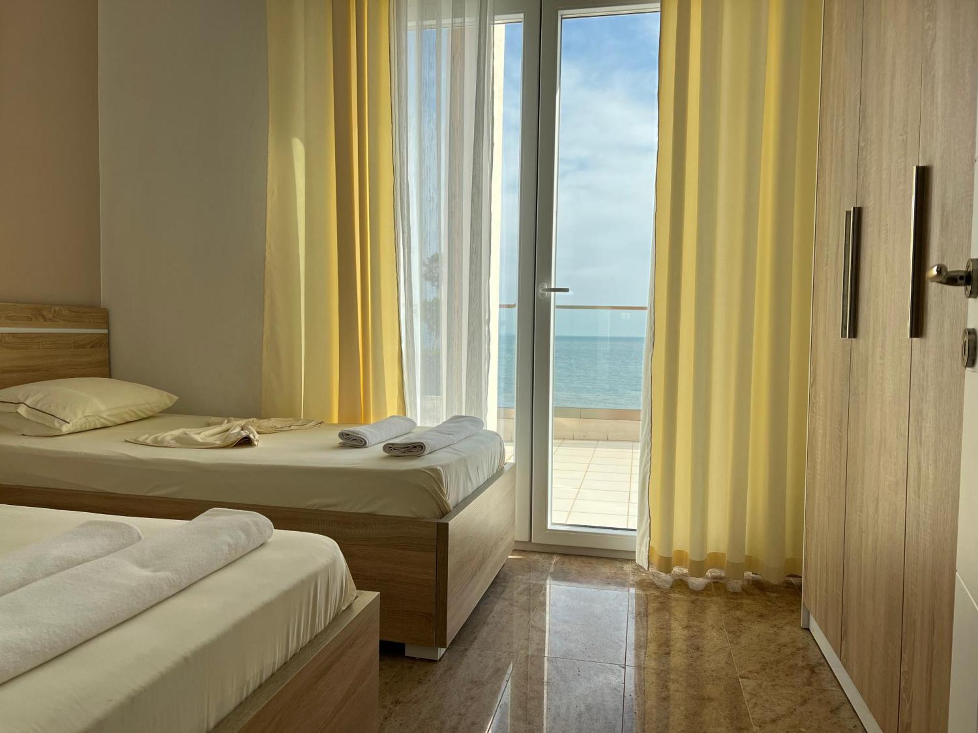 Apartmán Elvin Deluxe Velipojë Exteriér fotografie