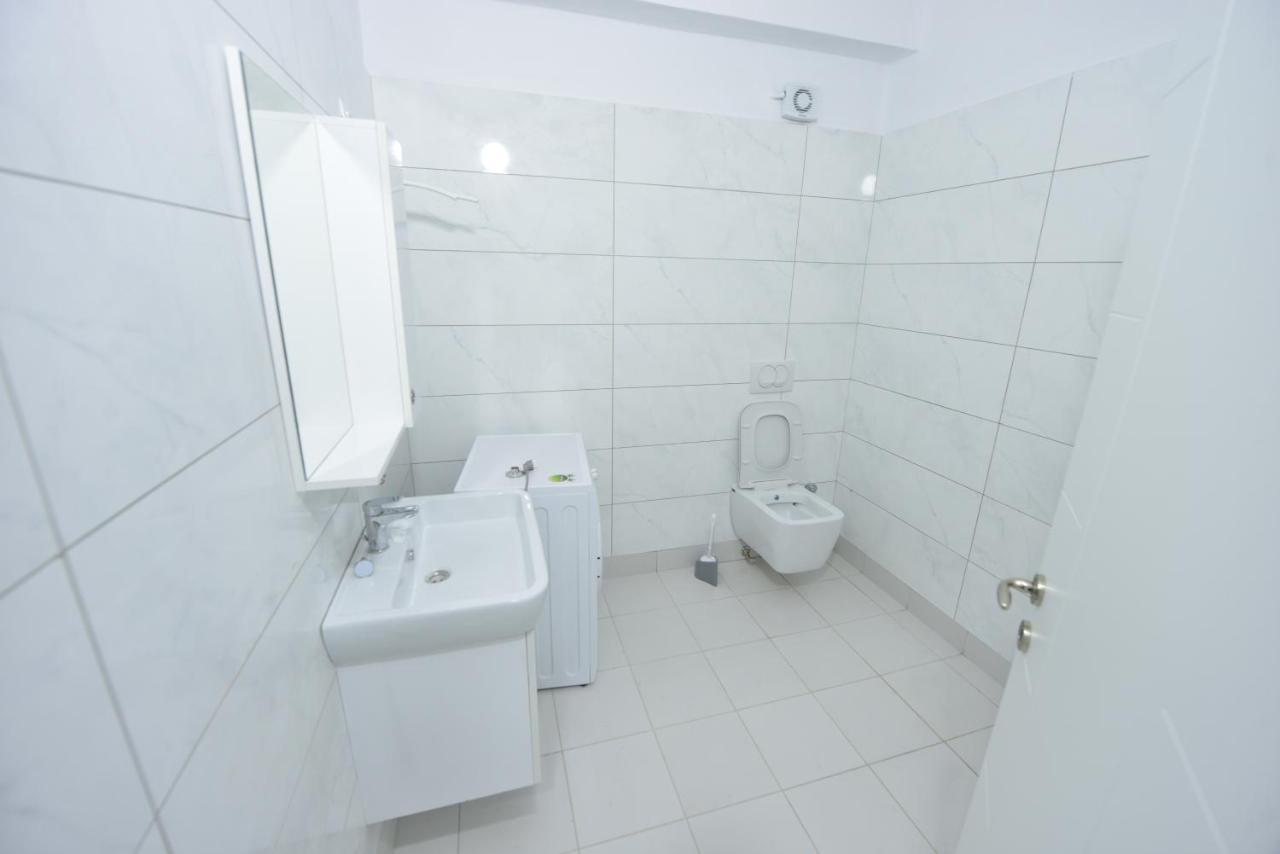 Apartmán Elvin Deluxe Velipojë Exteriér fotografie